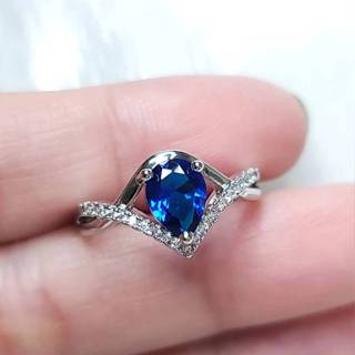 現貨 斯里蘭卡 皇家藍 1克拉 奧地利水晶 戒指 藍水晶 可調式戒圍（附贈飾品盒）
