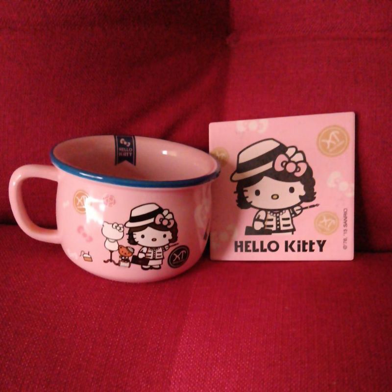 早期2015年Hello Kitty仿琺瑯造型大容量杯碗加杯墊組一組五個陶瓷碗五個杯墊 餐具 大湯杯