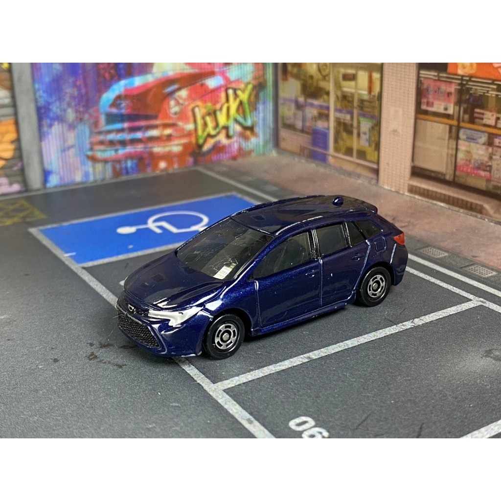 TOMICA-A08-無盒戰損-TOYOTA COROLLA TOURING-旅行車藍