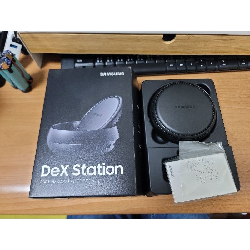 Samsung Dex Station移動辦公室EE-M5100