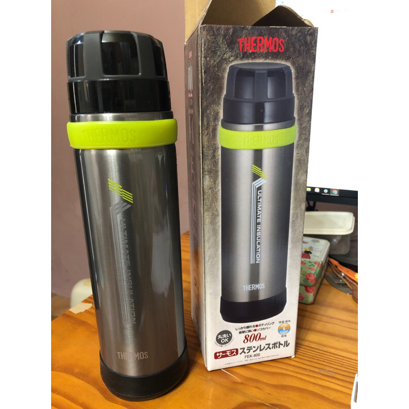 [全新］800ml，THERMOS膳魔師登山旅行專用超輕量真空保溫瓶FEK800灰色