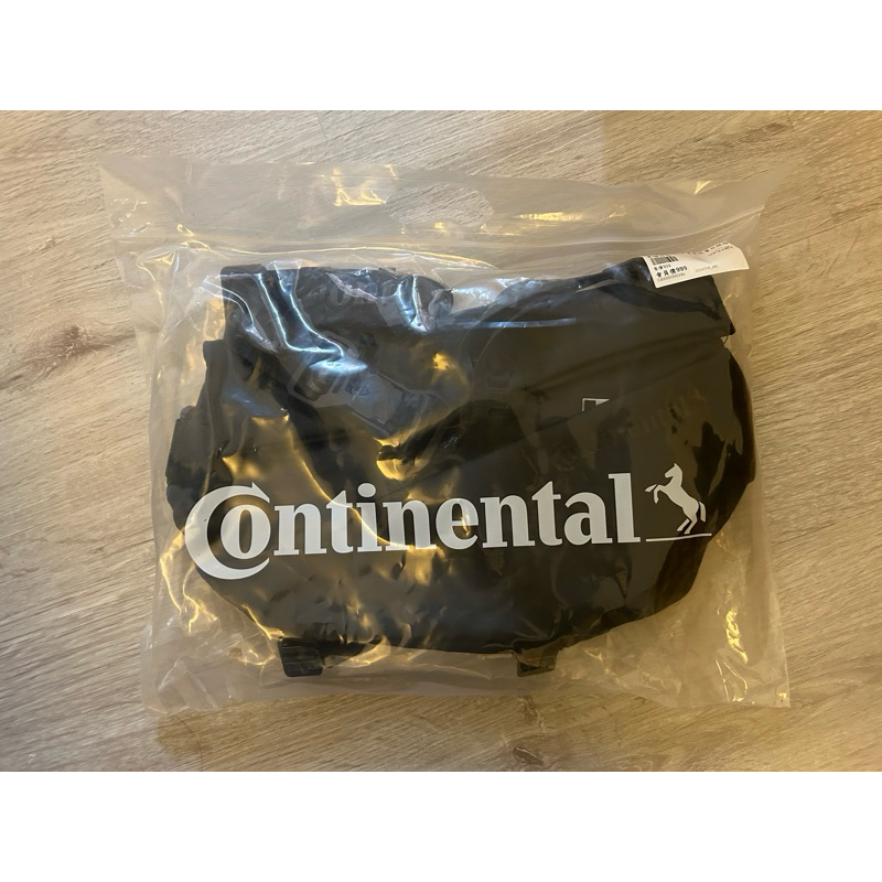 Continental 馬牌包包 側背包包 極黑磁力包