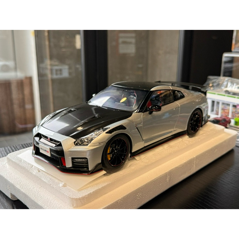 1/18 Autoart Nissan GT-R R35 Nismo 2022 銀 Special edition