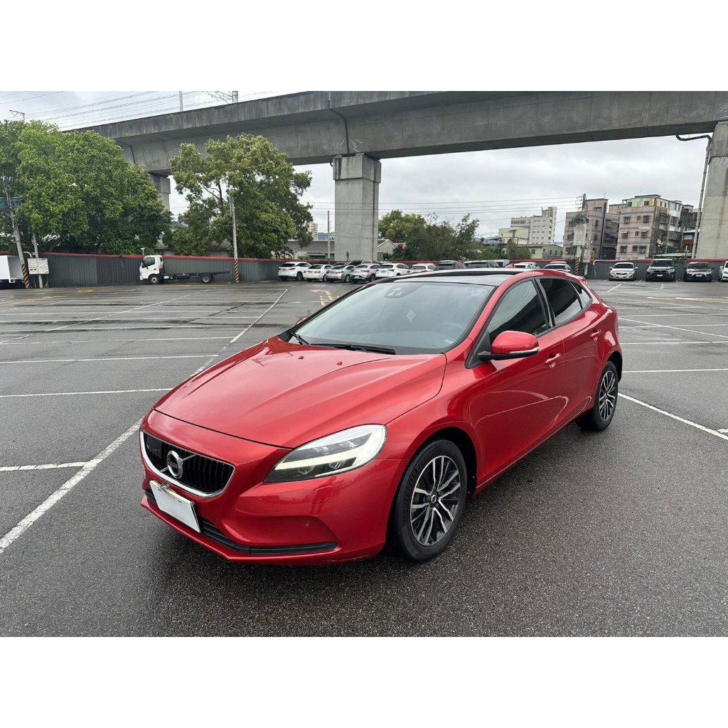 2019 Volvo V40 T3安全智尚版 實價刊登:63.8萬 中古車 二手車 代步車 轎車 休旅車