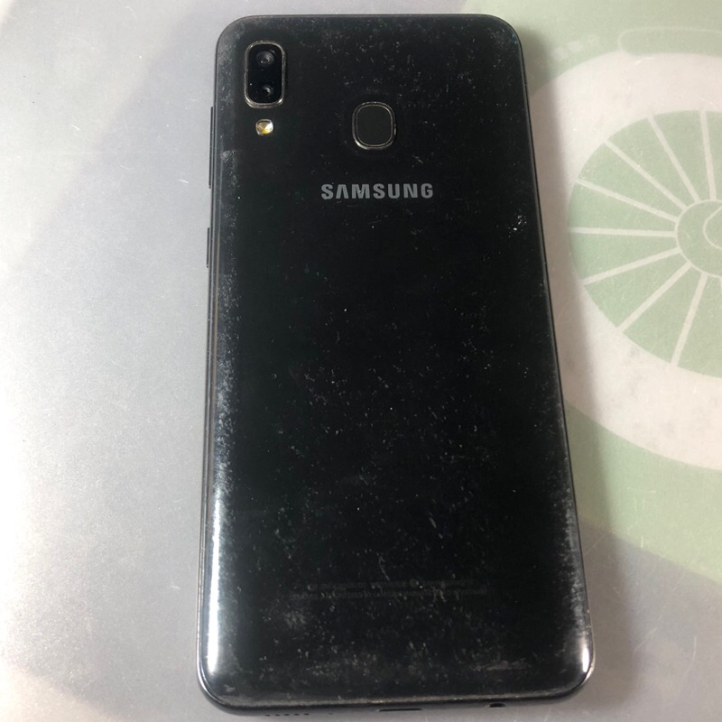 SAMSUNG Galaxy A20沒有開機，零件幾