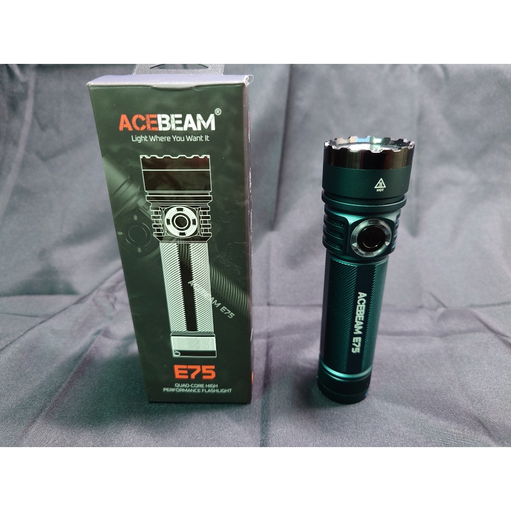 二手 ACEBEAM E75 4500流明 260米 高亮LED手電筒 (藍綠色)