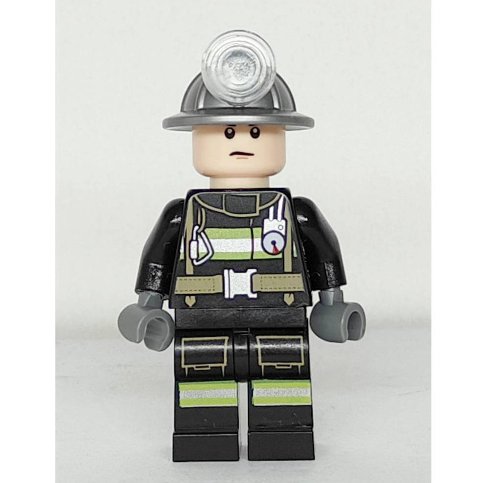 &lt;樂高人偶小舖&gt;正版LEGO 自組人偶C206 消防人員 帶頭燈 工程帽 城市 整隻人偶