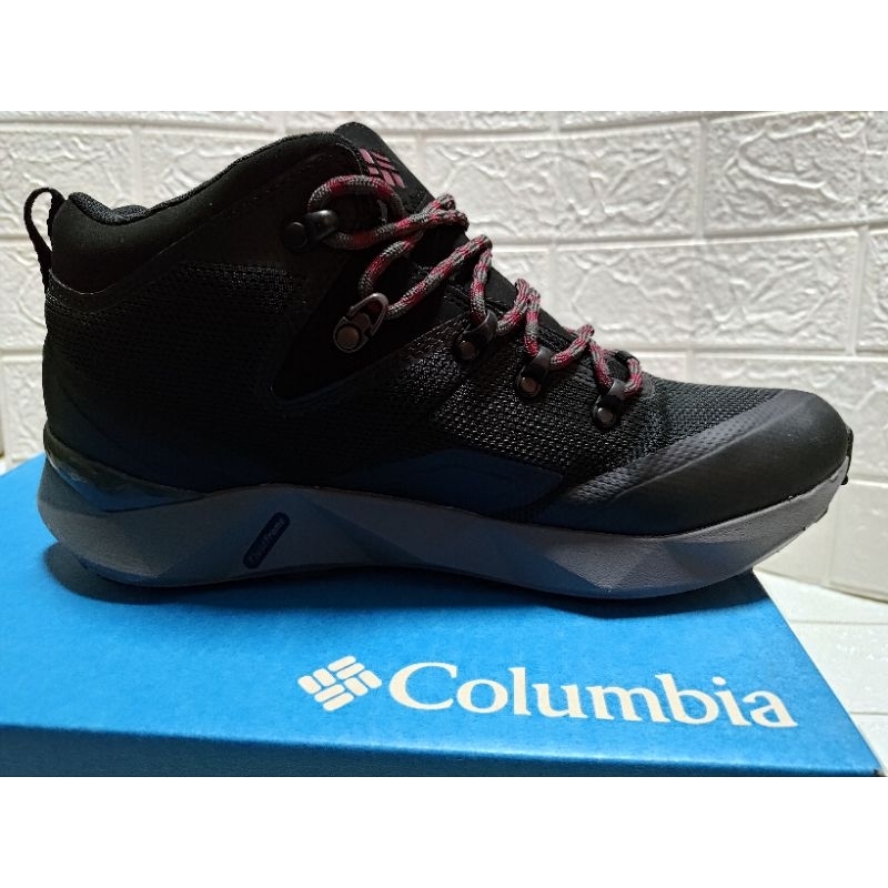 Columbia FACET 60 OUTDRY防水登山鞋