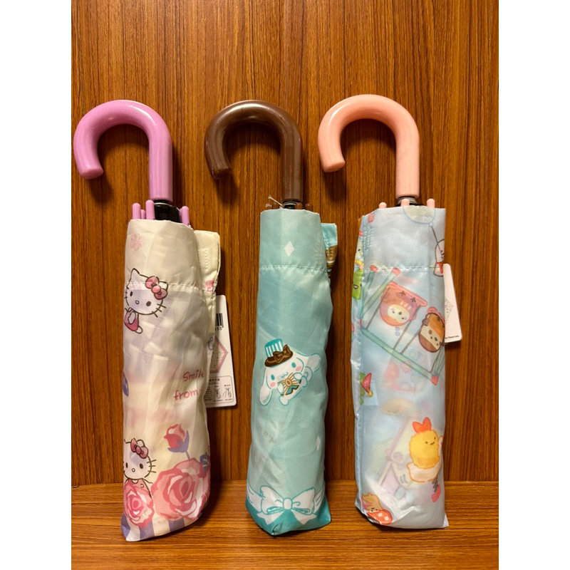 日本 三麗鷗Sanrio Hello Kitty凱蒂貓 大耳狗 角落生物 折傘 雨傘 折疊傘