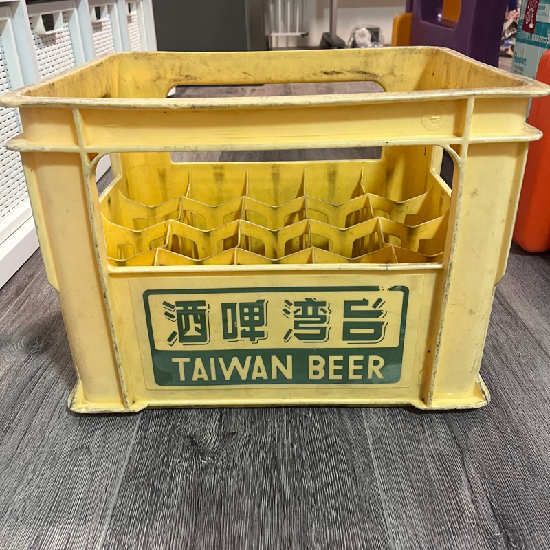 台灣啤酒 TAIWAN BEER 啤酒籃 啤酒箱 老品 正常使用痕跡 擺飾 老件 收藏