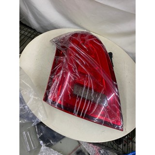 瑕疵品出清-L邊左邊-適用 SUZUKI 鈴木 SWIFT 雨燕 04-10 LED 尾燈 導光條瑕疵 如圖 紅黑款