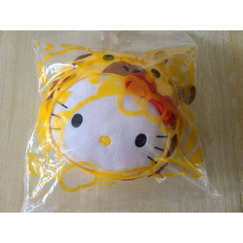 【Hello Kitty】麥當勞＆凱蒂貓 長頸鹿造型抱枕 9成新