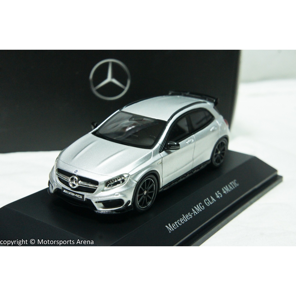 【特價現貨】賓士原廠 1:43 Spark Mercedes Benz AMG GLA 45 4MATIC