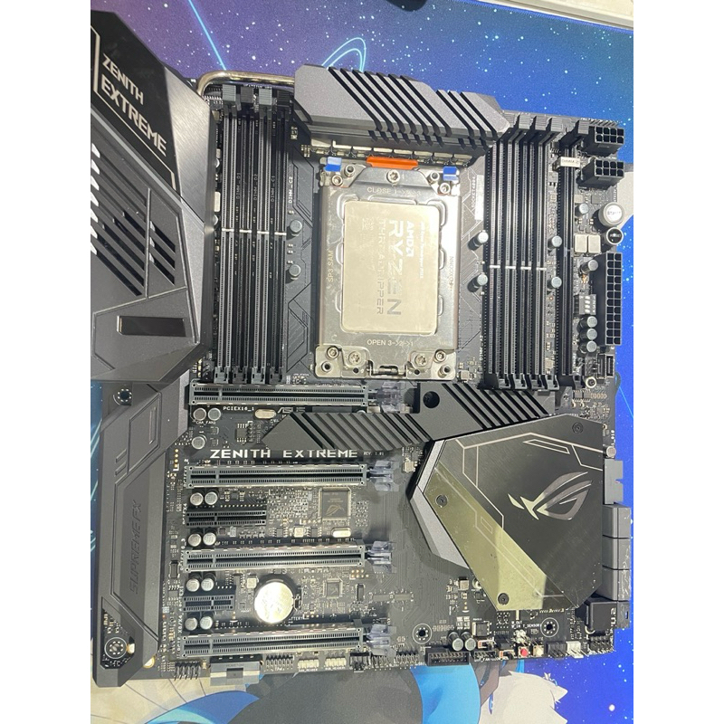 ROG ZENITH EXTREME (X399)+AMD TR 1950X 二手工作站