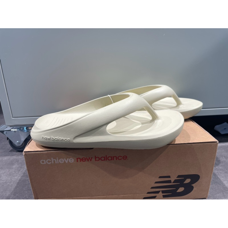 New Balance SD5601IV2 IU款 韓版 人字拖