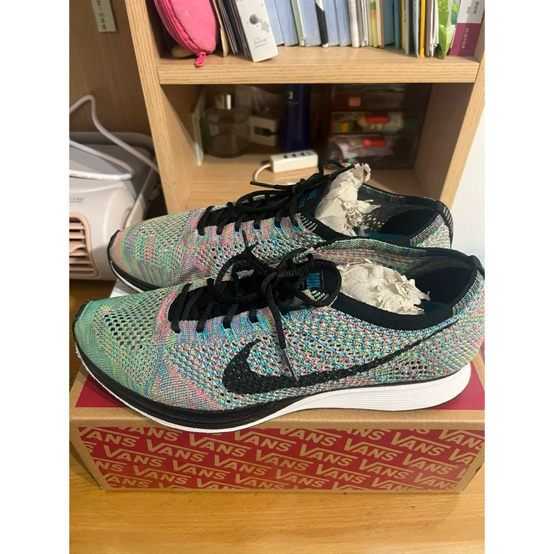 Nike Flyknit Racer 彩虹