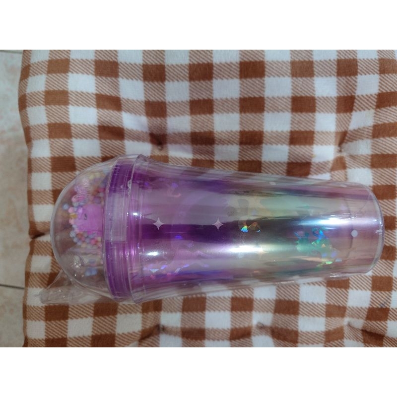 紫色獨角獸塑膠水杯，