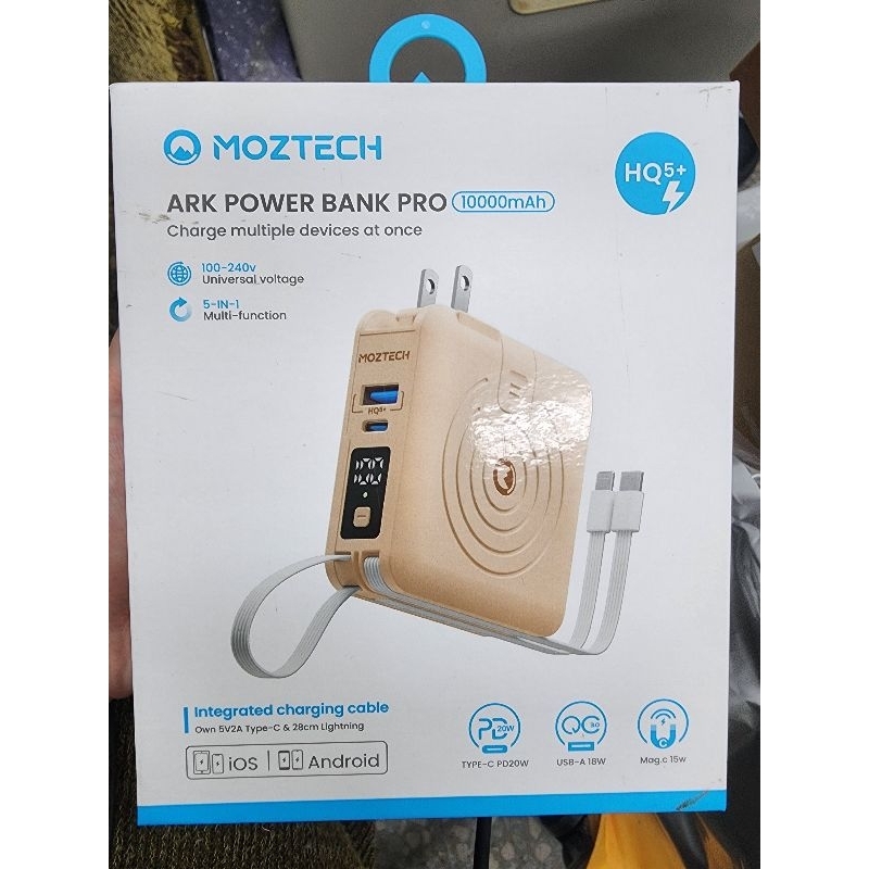 Moztech 行動電源 燕麥色 全新未使用 保固期內 10000mAh