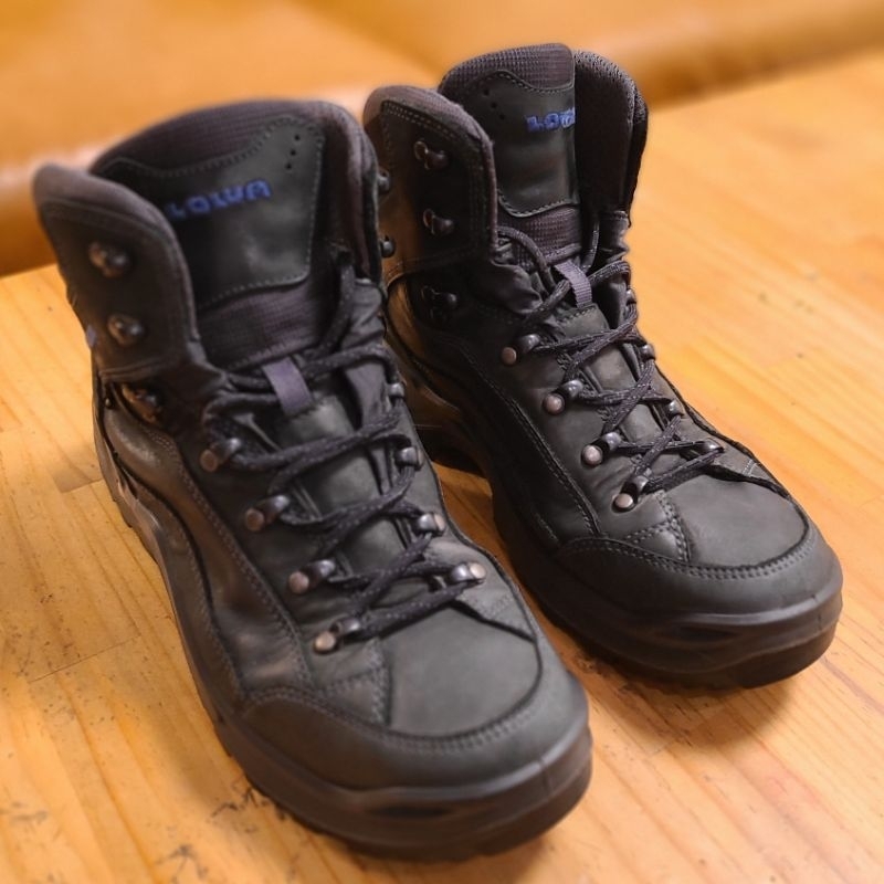 LOWA 男 歐洲製造 RENEGADE GTX 中筒防水透氣多功能健行鞋(LW310945-9780 深灰/藍)