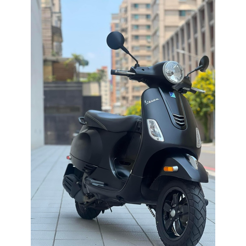 偉士牌Vespa LX 125 Matt Black限量版