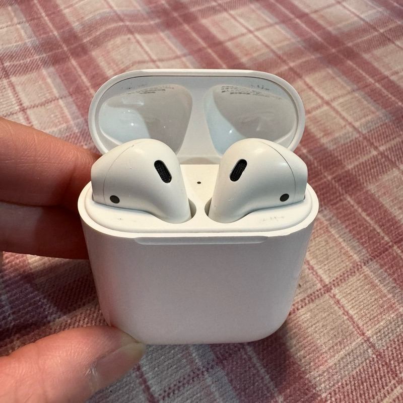 🍎 AirPods 2 二手 八成新 🎧