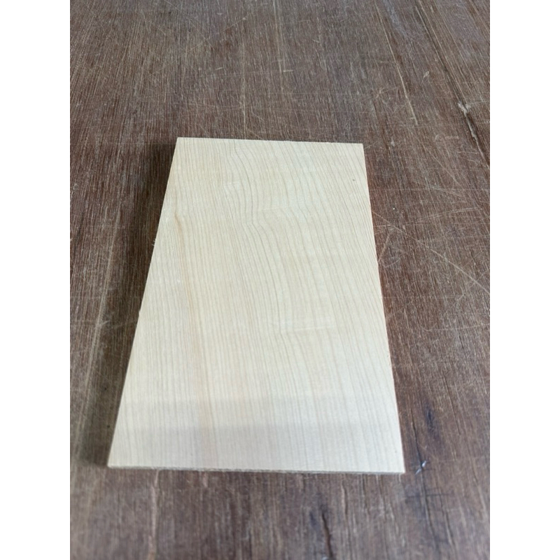 0421-3黃檜板 15x24.5公分 厚1公分 木板 木材 木片 木料