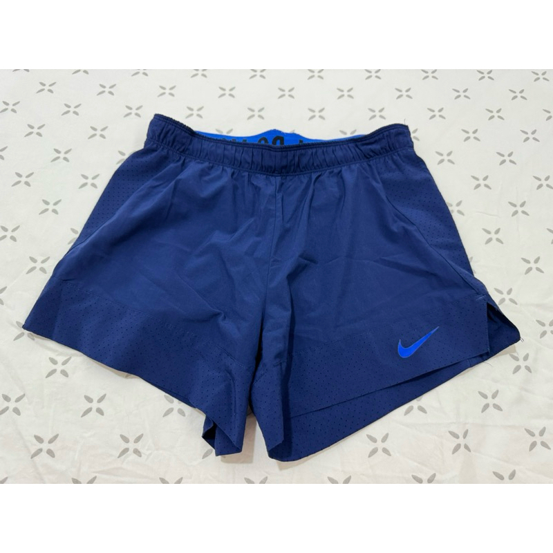 Nike 女 運動機能短褲 dry-fit 有內襯 M