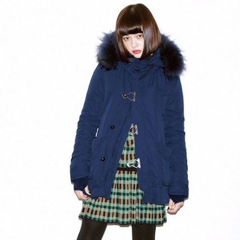 SLY 2014款 N3B 貂毛連帽軍裝外套大衣 深藍短版1號 - 日本購入 少穿