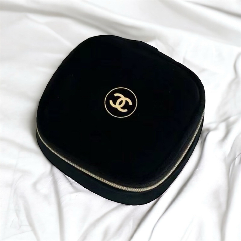 現貨🔥BOBO美妝🌹專櫃貨 香奈兒Chanel黑色訂製精巧化妝包 口紅盒 飾品盒 情人節