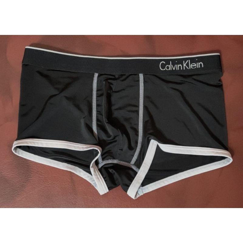 Calvin Klein ［男 簡約素色平口內褲 黑色 S號］ MEN Black 四角褲