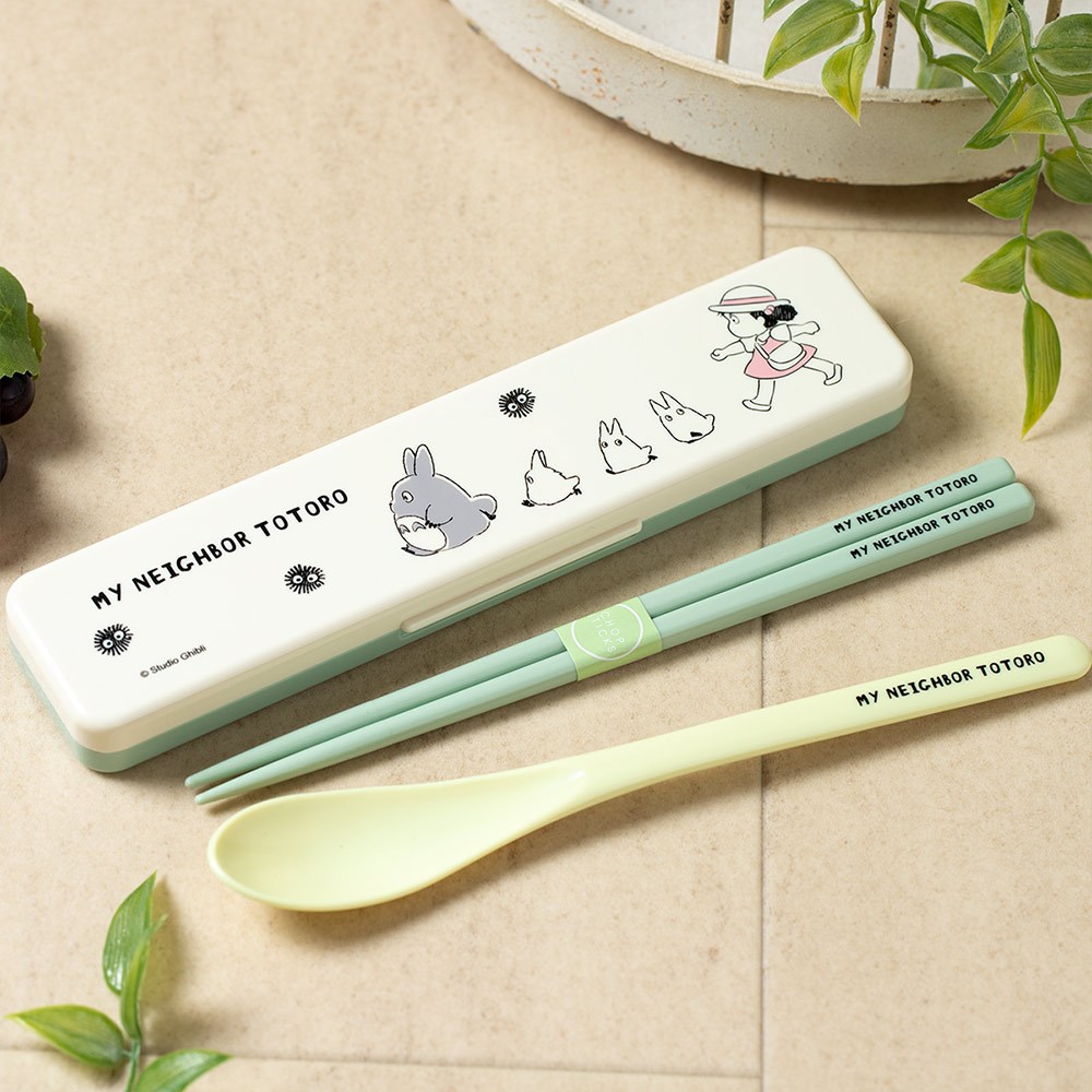 日本帶回 宮崎駿 吉卜力 正版 現貨 龍貓 龍貓們行進 日本製 抗菌 靜音盒 湯筷 收納盒 湯匙 筷子 餐具組 環保餐具