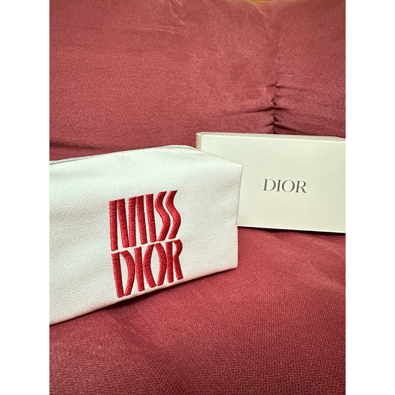 🐿️ 迪奧 Miss Dior 愛戀限量化妝包 只有一個❗️ 免運🍊