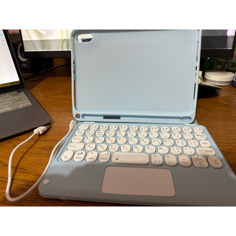 （二手）迷霧藍＋ iPad mini 6 保護套及藍牙鍵盤iPad 保護殼-&amp;巧控鍵盤