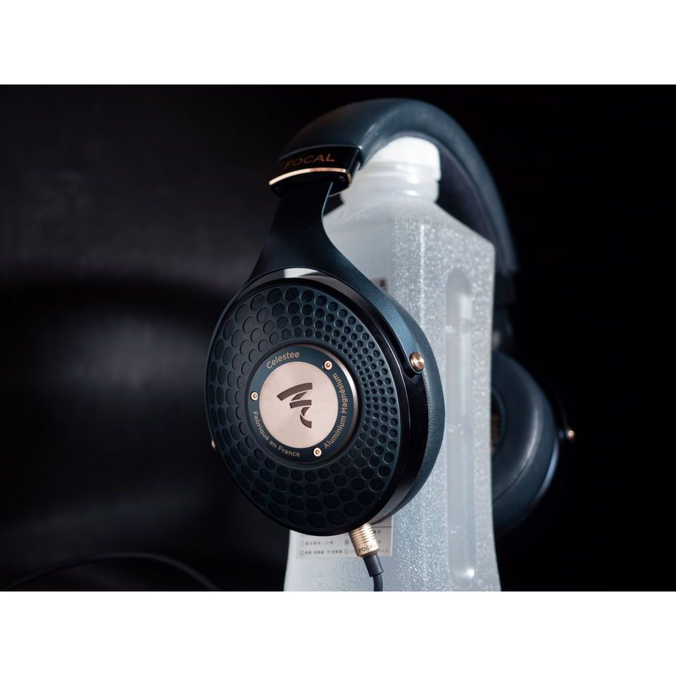法國Focal Celestee  HiFi 封閉式頭戴式耳機 動圈耳機(二手)