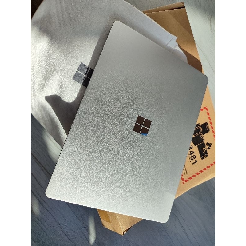 Microsoft/微軟 Surface Laptop Go 3 商務輕薄筆電電16GB內存256GB