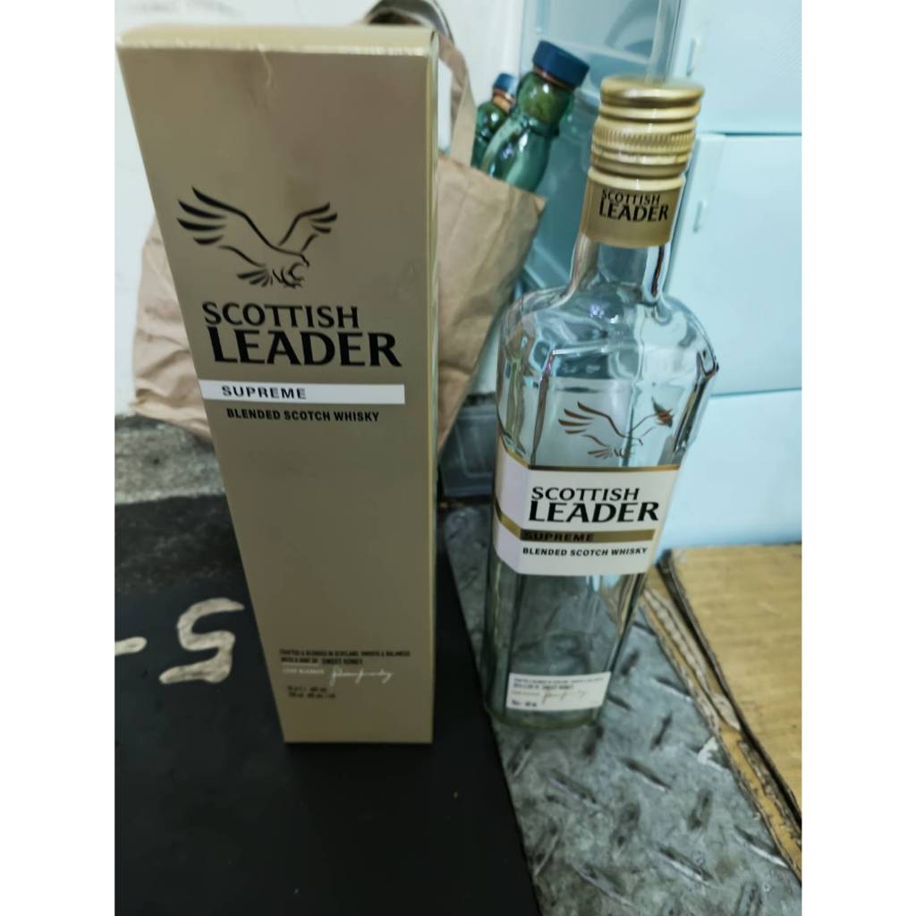 空酒瓶+原廠包裝盒 SCOTTISH LEADER 仕高利達 蘇格蘭威士忌酒瓶 700ml 玻璃瓶 酒瓶燈 花瓶 釀酒瓶