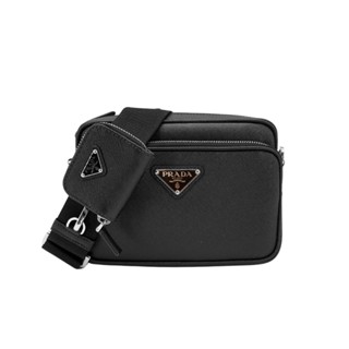 Prada Saffiano 防刮牛皮銀三角logo二合一拉鍊斜揹包(2VH170-黑)