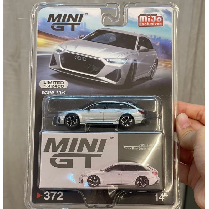 (小賈車庫) 1/64 MINI GT #372 AUDI RS 6 AVANT 奧迪 RS6 銀色