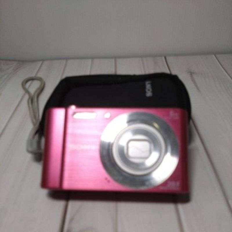 自有二手~SONY相機W810故障可開機無法拍照附SONY16GB卡/九合一清潔組