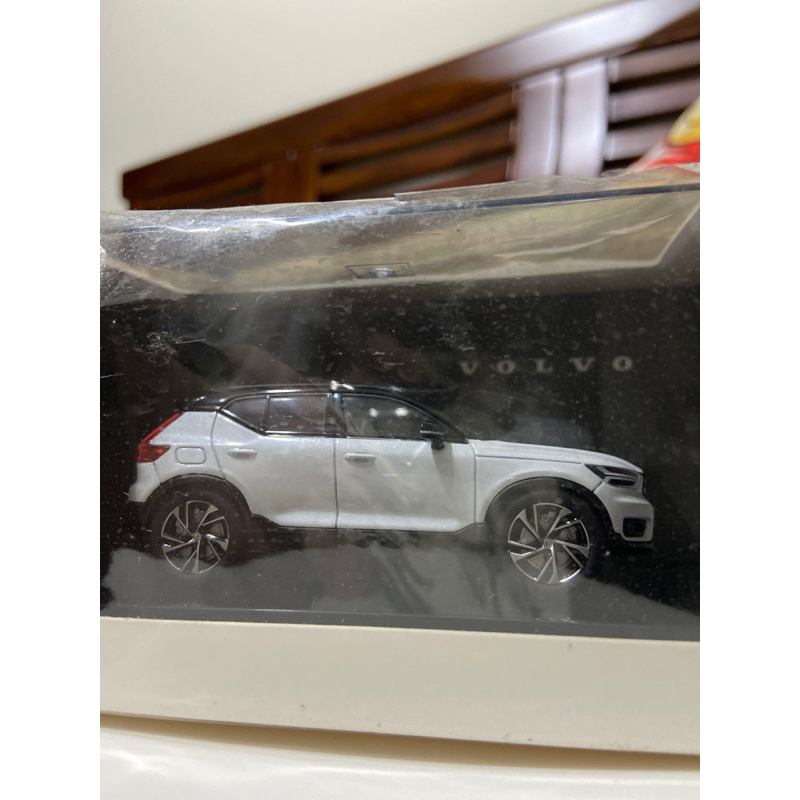 全新未拆！VOLVO 富豪 原廠 正版 XC40 Crystal White 1:43 汽車模型 玩具車 模型車