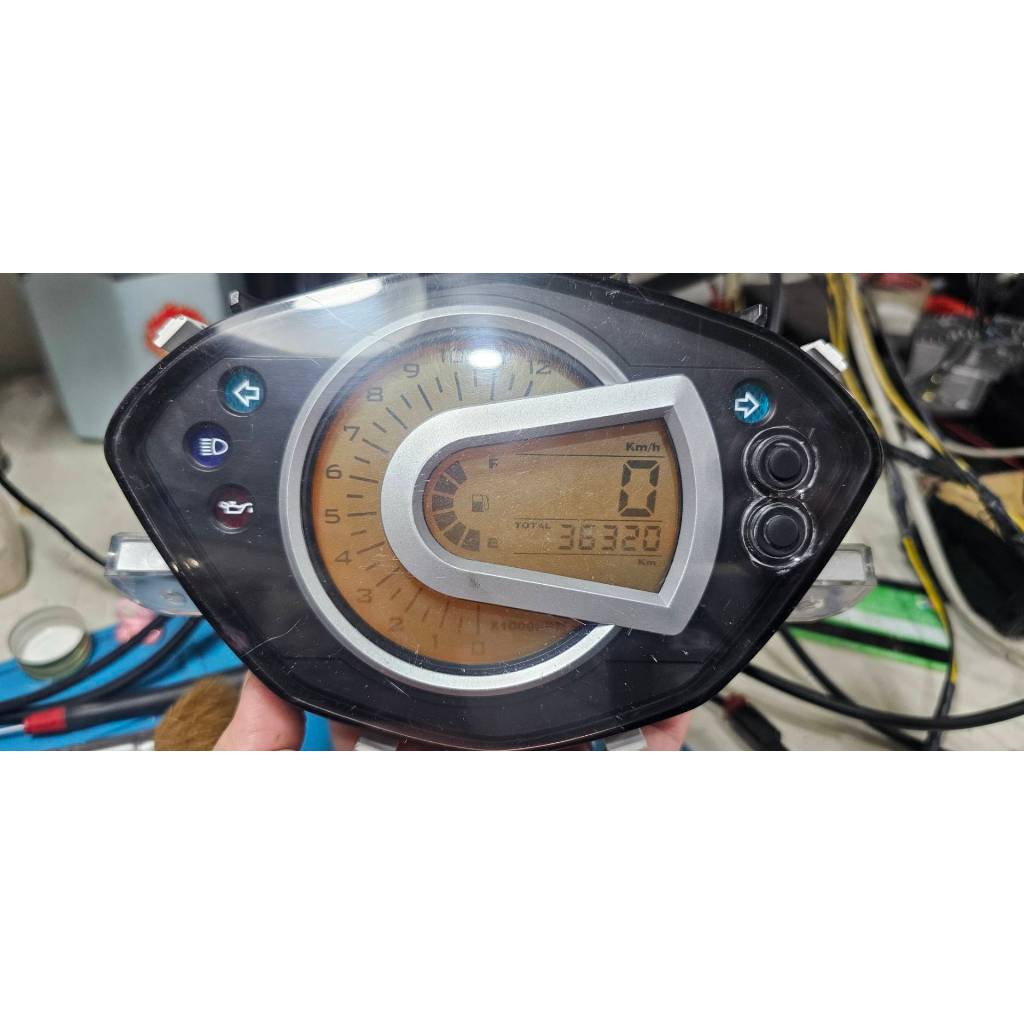 ✨信益車業✨ SYM三陽 GT、RX化油無電壓H4D中古液晶碼錶儀錶