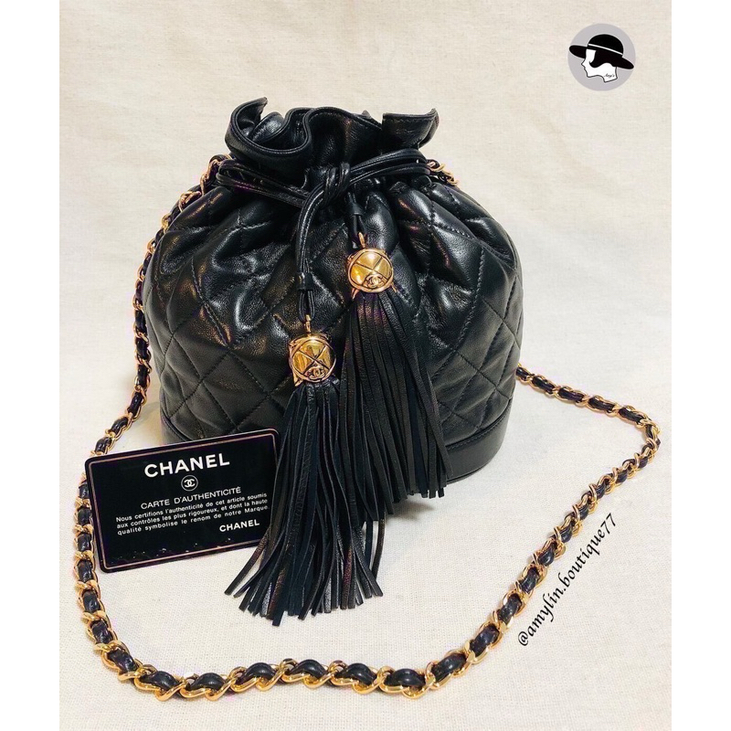 ▫️義大利製🇮🇹Vintage Chanel 黑金羊皮流蘇菱格紋單肩水桶包▪️正品