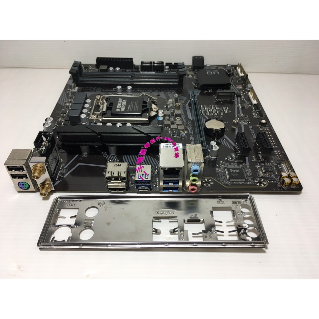 《保固內》技嘉B560M DS3H AC 主機板，LGA1200 (支援Intel 第10、11代處理器)