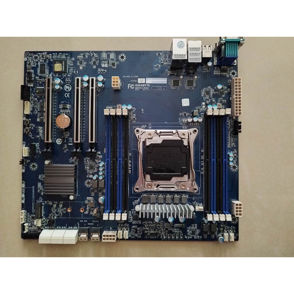 技嘉MF51-ES3 Xeon W2200 W2100 伺服器 工作站 主機板 18核/36緒 庫存新品 X11SRA