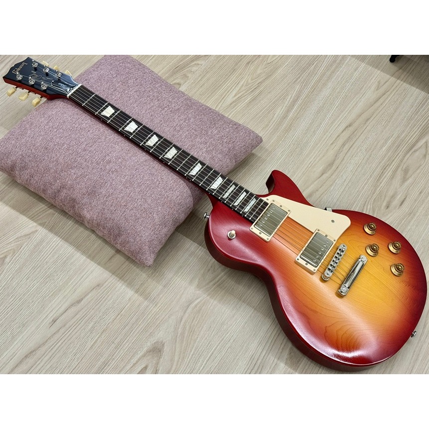 2020 Gibson Les Paul Tribute Satin Cherry Sunburst
