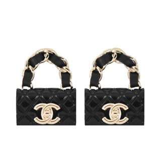 CHANEL 經典雙C LOGO皮革裝飾COCO包造型穿式耳環(黑金)｜100%原廠真品｜JS Maxx官方旗艦館