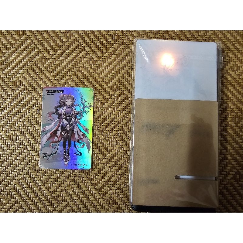 （不拆售）（售後不退）（全新未拆封）明日方舟四週年錢都聯名艾雅法拉手機架＆（序號已過期）艾雅法拉虛寶卡