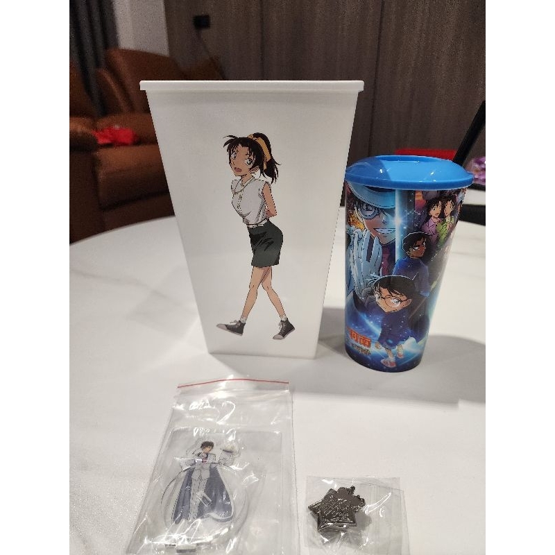名偵探柯南100萬美元的五稜星威秀使用過的爆米花桶、基德杯子、徽章