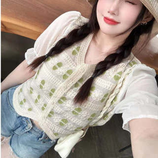 胖胖美依 上衣 短袖上衣 針織衫 泡泡短袖刺繡小衫蕾絲襯衫夏季v領法式復古短款上衣1F022-00120.