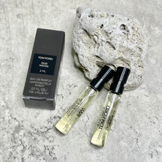 ✨7月熱銷新品✨【現貨】Tom Ford 私人調香系列 Oud Wood 神秘東方 烏木 中性淡香精 2mL
